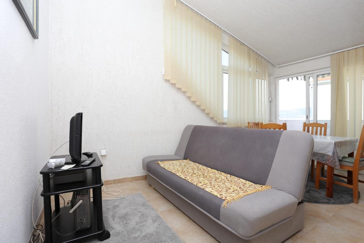 Apartments By The Sea Slatine, Ciovo - 16345 Exterior photo