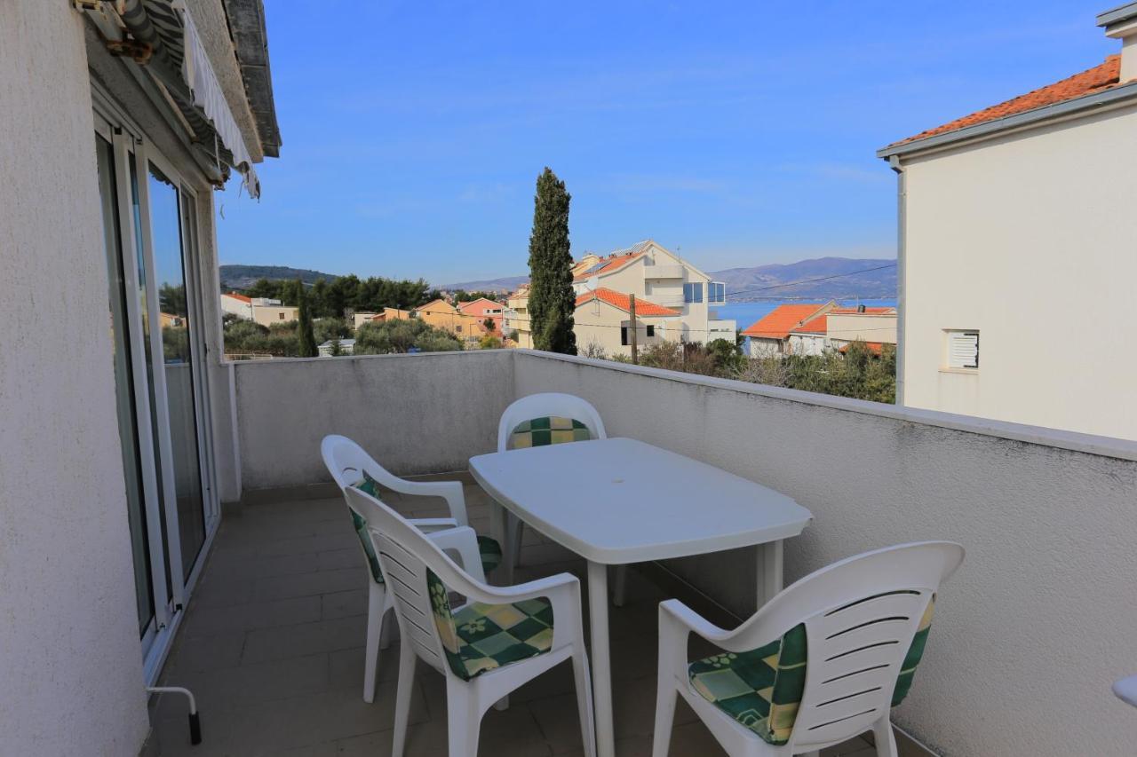 Apartments By The Sea Slatine, Ciovo - 16345 Exterior photo