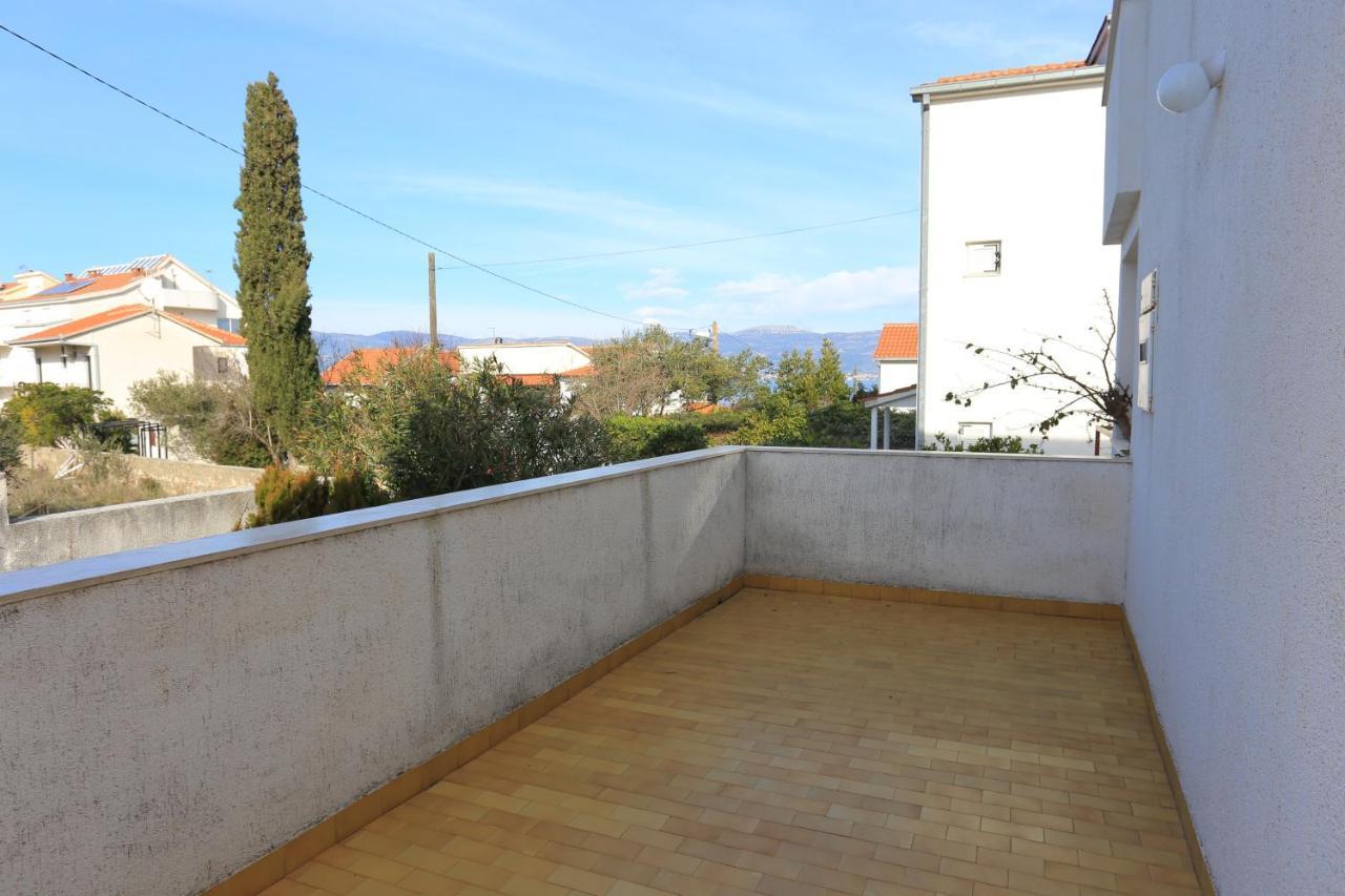Apartments By The Sea Slatine, Ciovo - 16345 Exterior photo