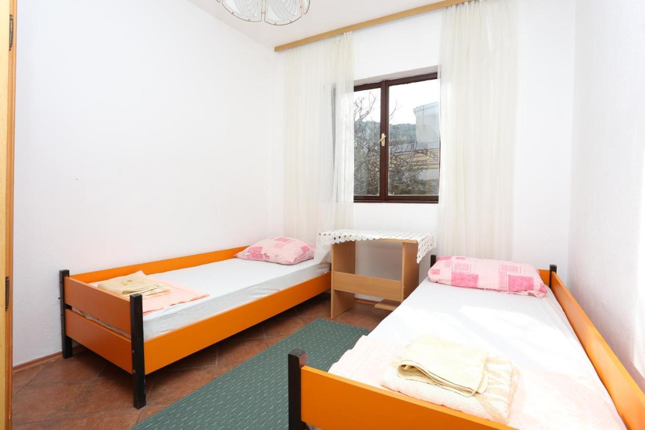 Apartments By The Sea Slatine, Ciovo - 16345 Exterior photo